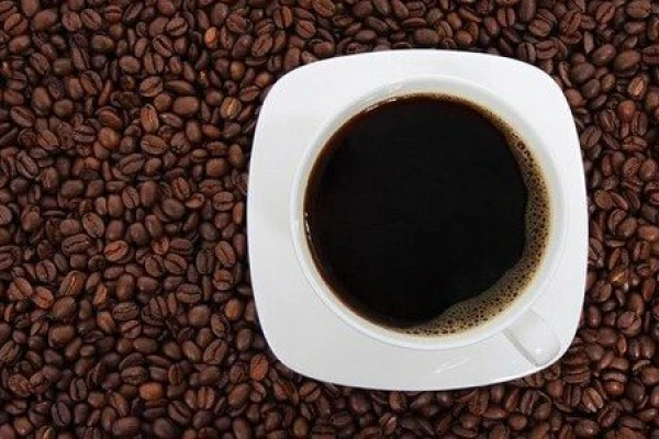 auteur: Est-il vrai que le café empêche de dormir ?