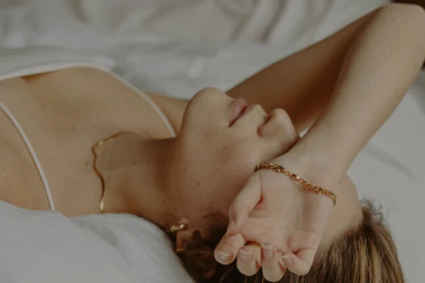 auteur: Insomnie et ovulation : existe-t-il un lien ?
